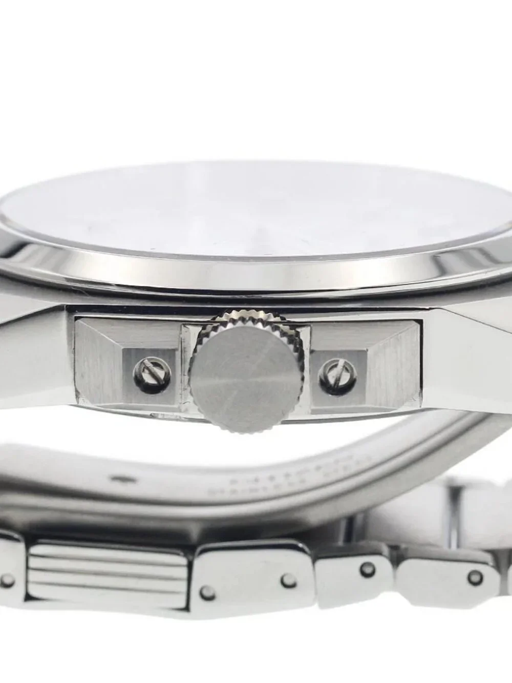 Citizen bezel measured